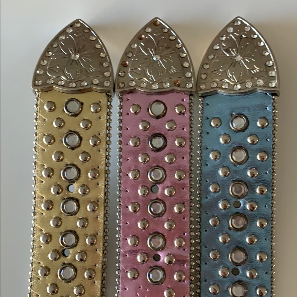 💜💜 SET OF THREE RHINESTONE BELTS - Picture 5 of 6
